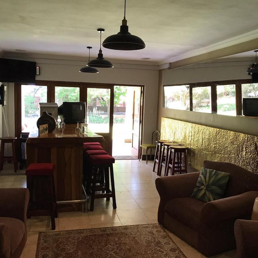 Or Tambo Guest House 켐턴파크 외부 사진