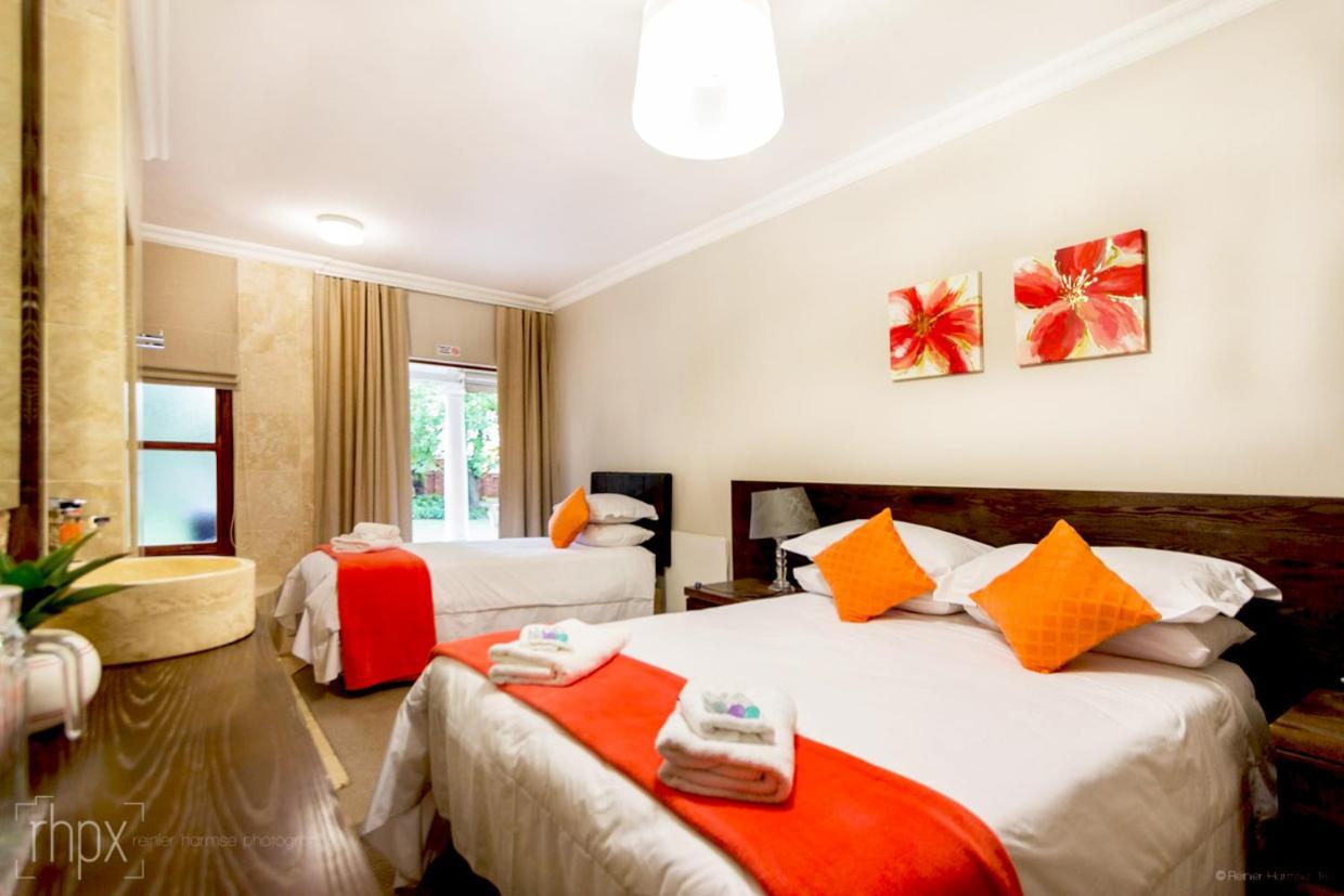 Or Tambo Guest House 켐턴파크 외부 사진