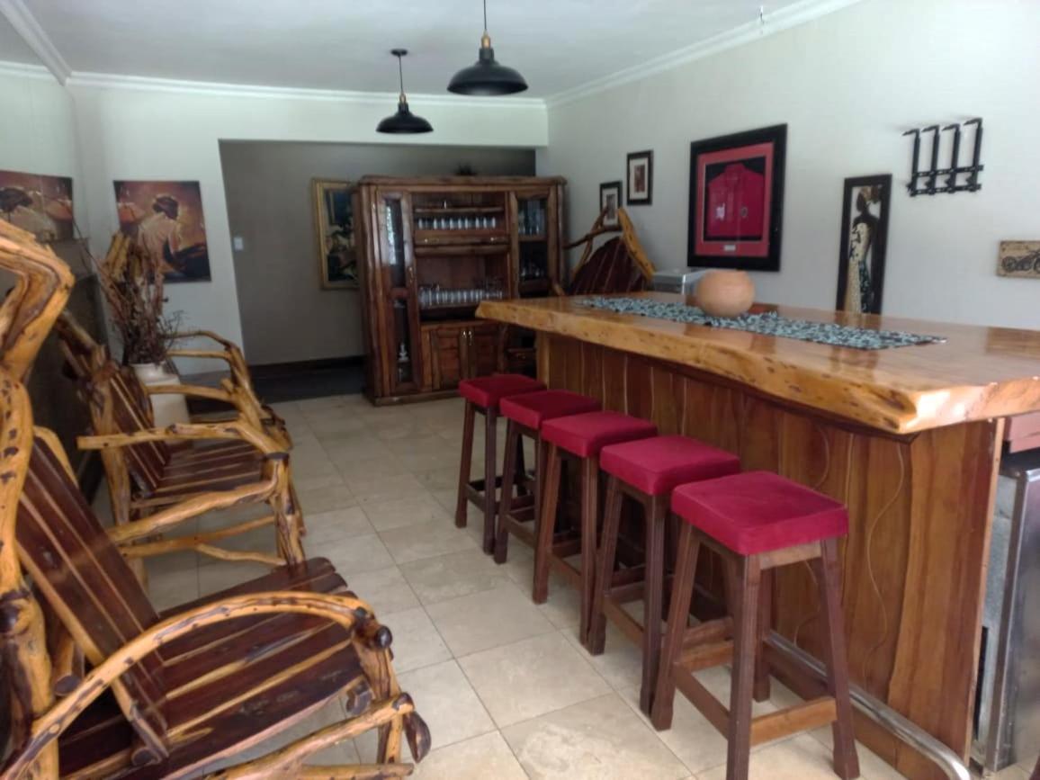 Or Tambo Guest House 켐턴파크 외부 사진
