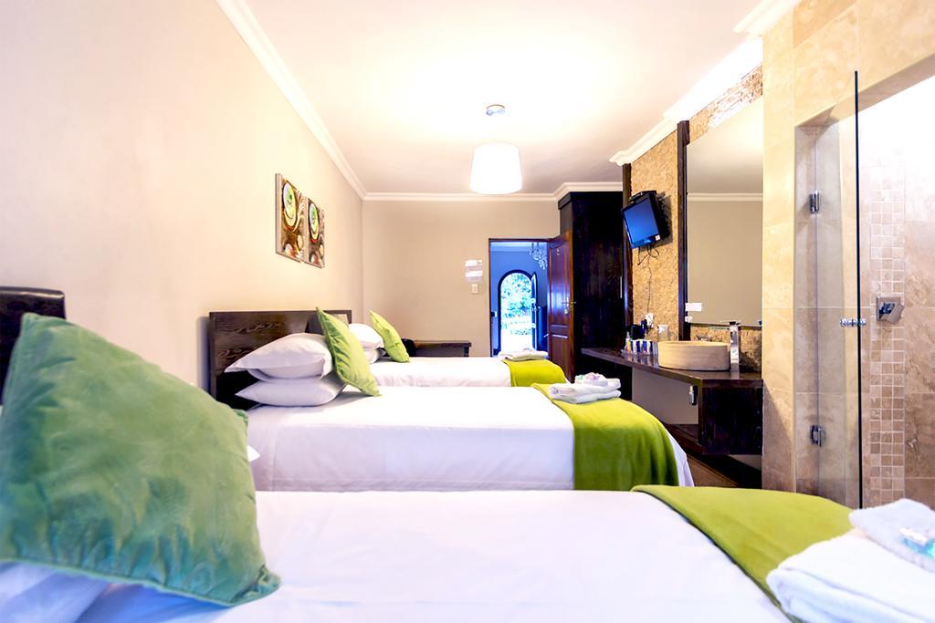 Or Tambo Guest House 켐턴파크 외부 사진